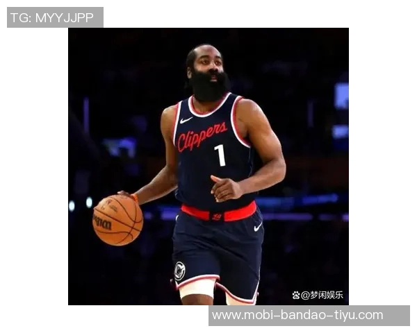 卢指导：球队计划新赛季降低哈登使用率与比赛负荷以提升整体表现